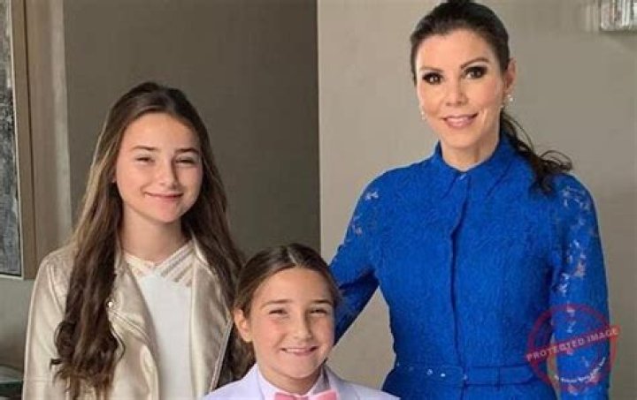 Lola Young Bio, Wiki, Age, Height, Family, Husband, Songs and Net Worth.