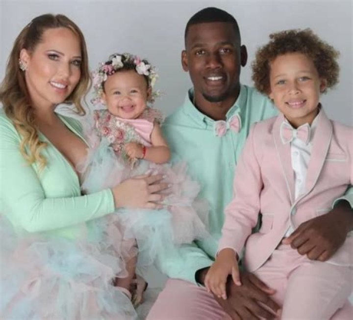 Meet Leydis Serrano – Jorge Soler Wife : How Rich Are They?
